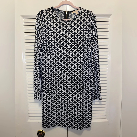 Michael Kors Geometric Fitted Long Sleeve Dress - Picture 1 of 5